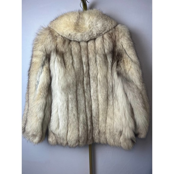 Saga Furs Luxurious Fox Fur Coat Sz. L - Picture 6 of 14